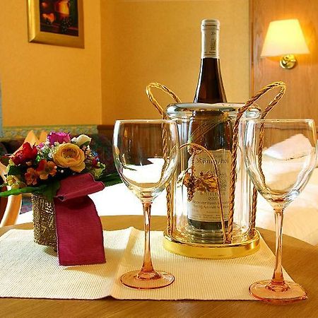 Gaestehaus Hotel Rheingraf カンプ・ボルンホーフェン エクステリア 写真
